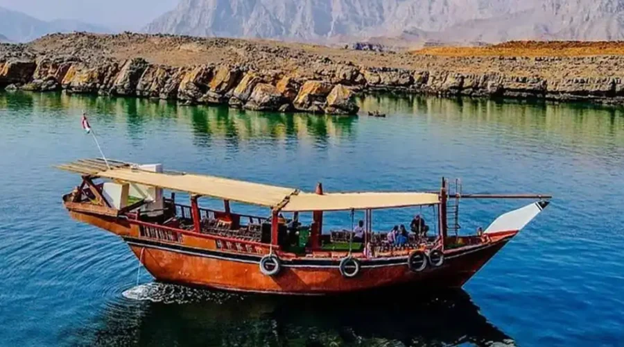 musandam half day dhow cruise