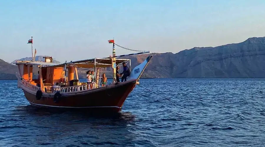 overnight-dhow-cruise
